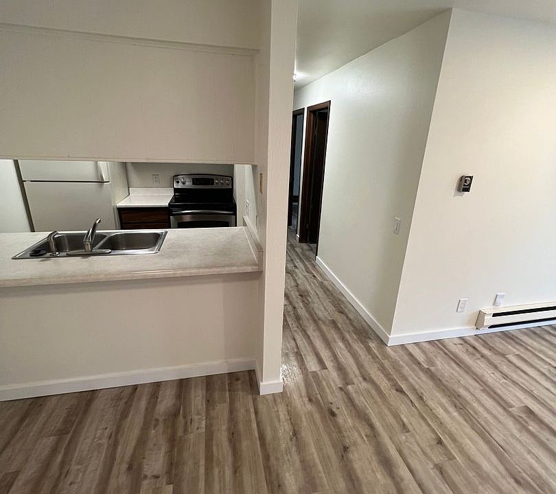 1st image of 5902 Spartan Dr #9