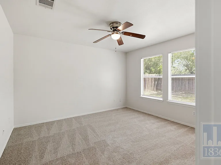 228 Pearl Lake Dr — Photo 12