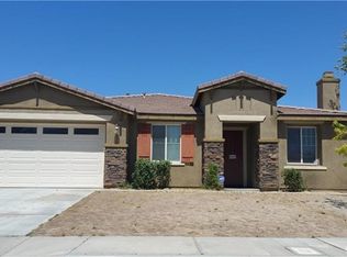 5821 Paddington Dr, Palmdale, CA 93552
