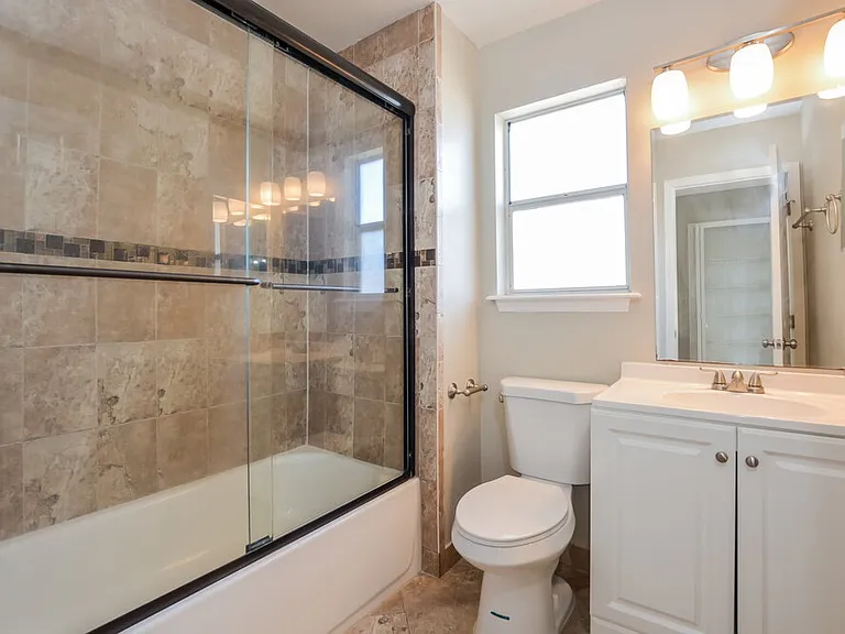2233 Grand Tree Ct — Photo 16
