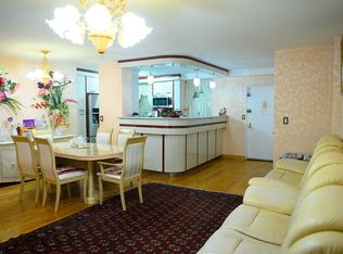 97-10 62nd Dr APT 1E, Rego Park, NY 11374
