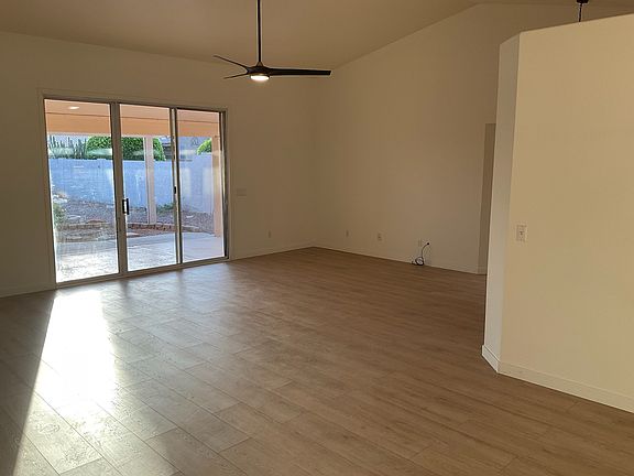 3rd image of 11551 W Badger Ct