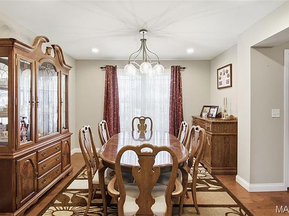 4th image of 2520 Welsch Dr