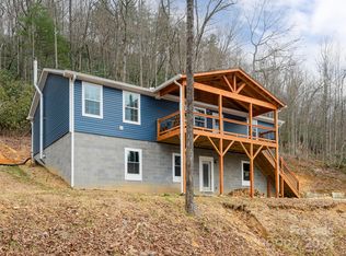 1063 Kilpatrick Rd, Hendersonville, NC 28739
