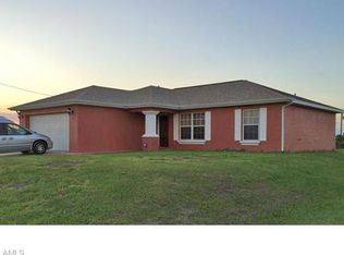 2912 69th St W, Lehigh Acres, FL 33971