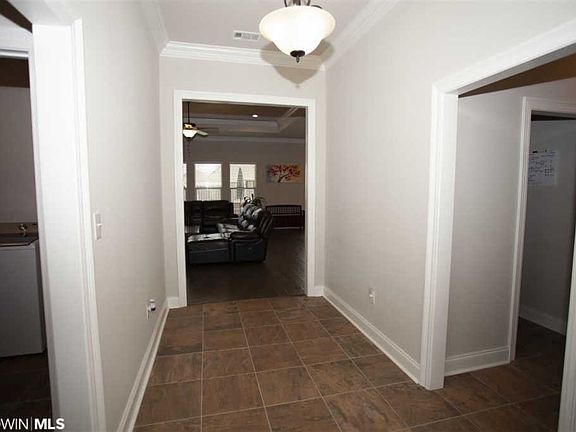 5th image of 33824 Rutland Ln