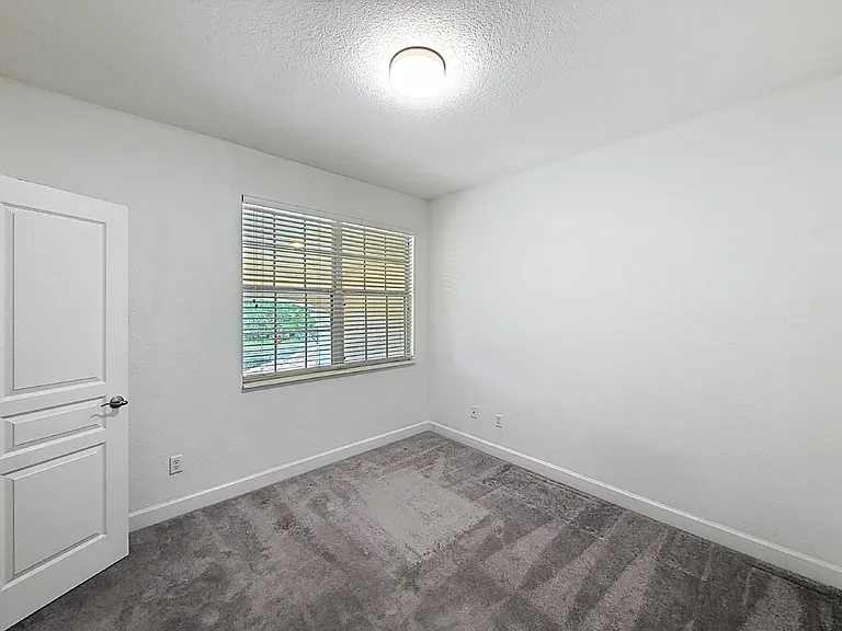 2931 Metro Sevilla Dr #103 — Photo 15