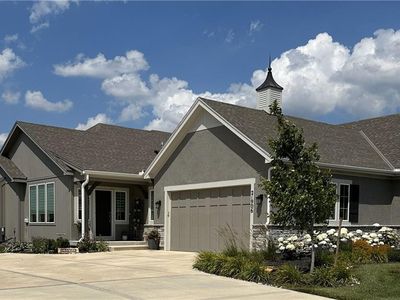 21906 W 82nd Ter, Lenexa, KS, 66220