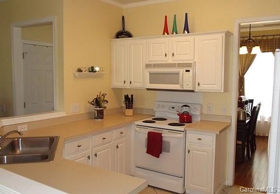 3rd image of 3651 Canfield Hill Ct
