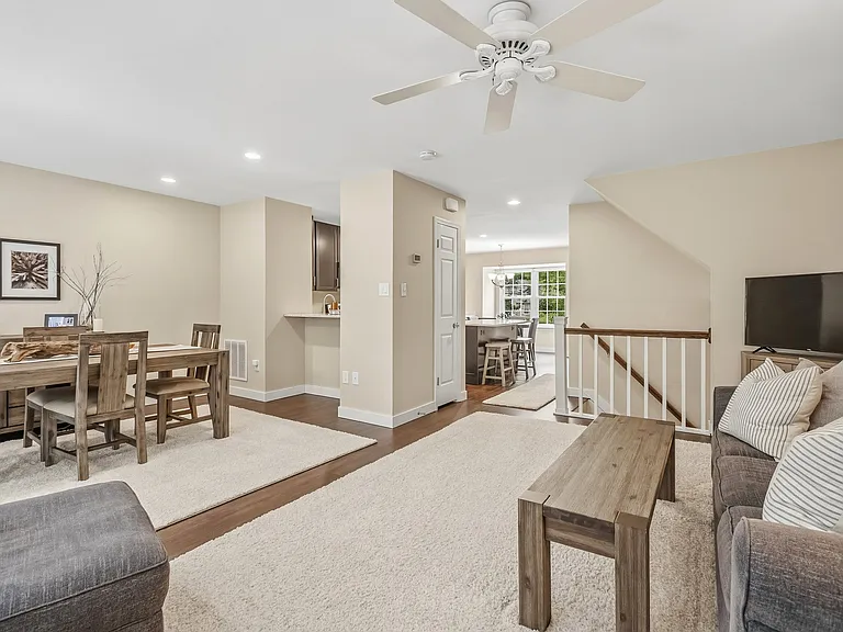 1907 Windjammer Way #1 — Photo 5
