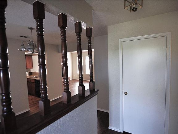 3rd image of 400 Rawhide Loop #406