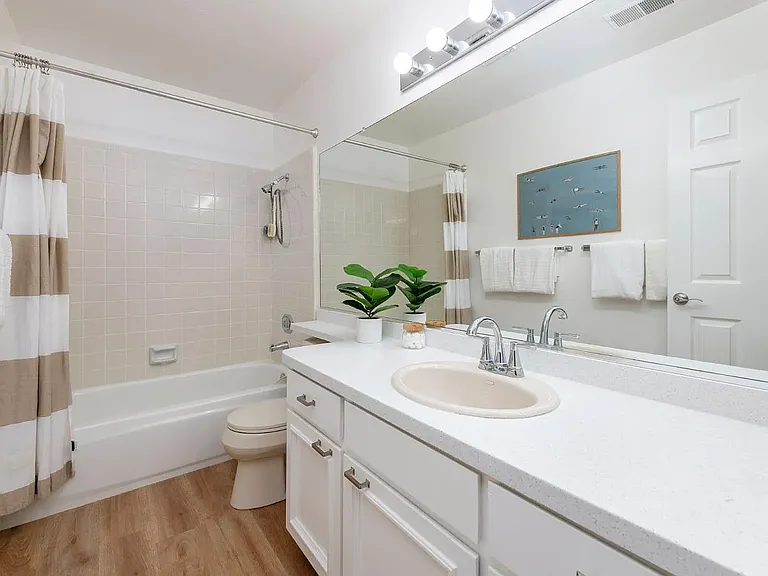 968 Arlene Way — Photo 21