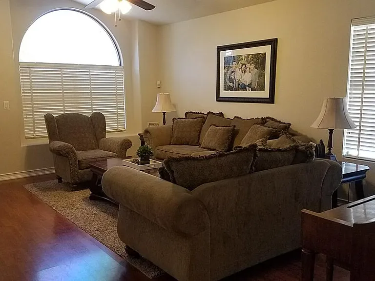 Font living space 3