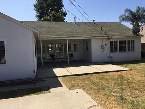 4th image of 9441 Greening Ave