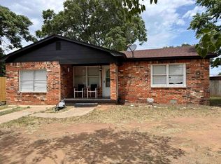 282962 E 1800th Rd, Comanche, OK 73529