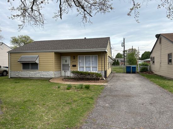26 Union Rd, Saint Louis, MO 63123