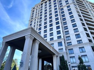 9255 Jane St #109, Vaughan, ON L6A 0K1