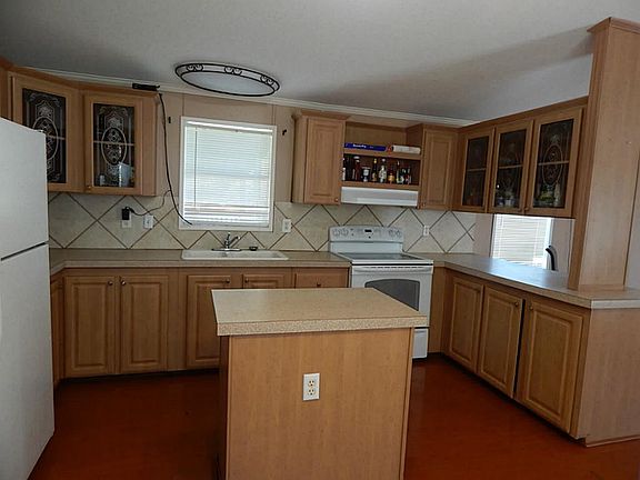 5th image of 10110 Harry Dr