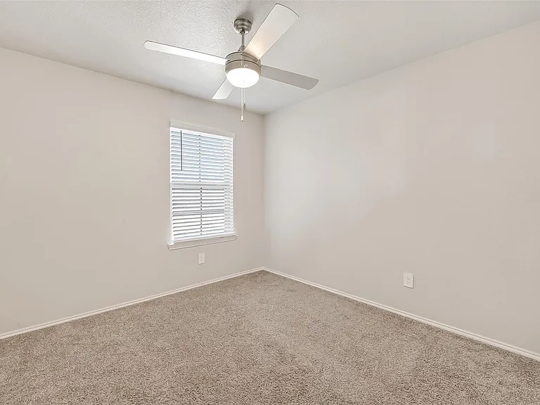 21500 Rustic Elm Dr — Photo 26