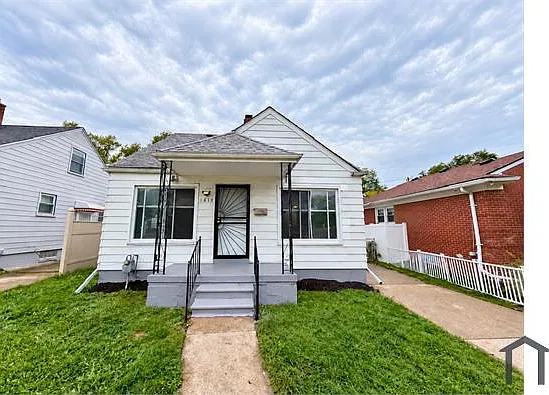 6419 Faust Ave