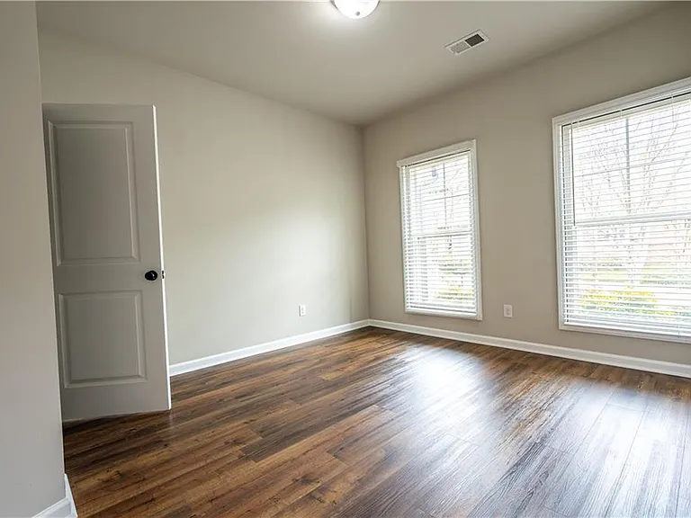 3657 Princeton Ave — Photo 27