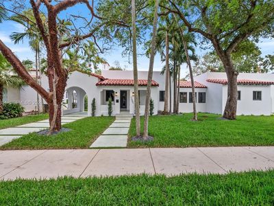 1207 Columbus Blvd, Coral Gables, FL, 33134