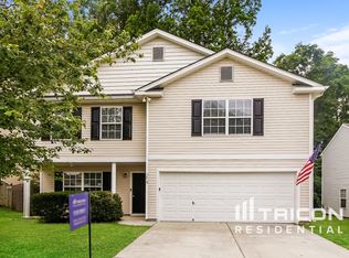 1239 Jordans Pond Ln, Charlotte, NC 28214