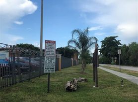 9467 SW 76th St, Miami, FL