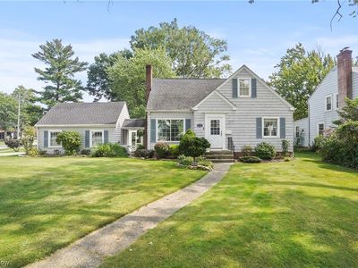 2353 N Haven Blvd, Cuyahoga Falls, OH, 44223