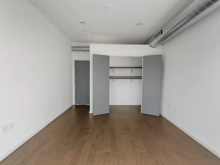 634 W Jefferson St #3 — Photo 9