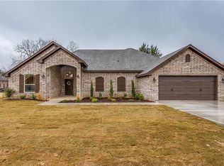 4010 Dakota Trl, Granbury, TX 76048