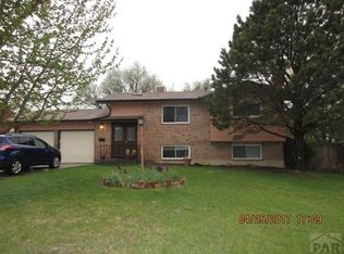 4055 Valley Dr, Pueblo, CO 81008