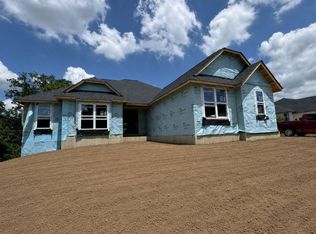 3544 Sunny Acres Dr, Hamilton, OH 45013