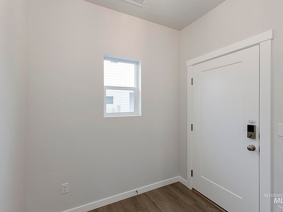 2nd image of 2204 S Border Way