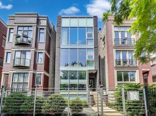 1028 N Hermitage Ave #3, Chicago, IL 60622