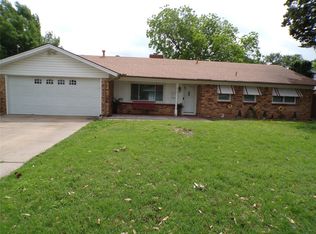 6905 Heritage Ln, Fort Worth, TX 76134