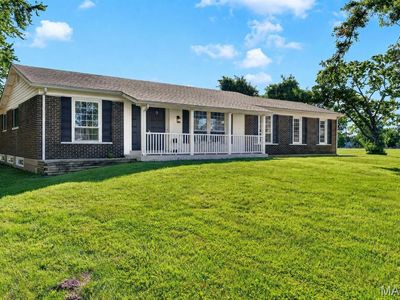 9 Edinburg Ct, Florissant, MO, 63033