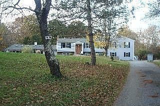 2nd image of 249-251 E Fallkill Rd