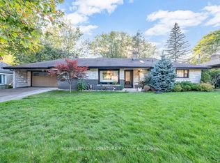 23 Burnview Cres, Toronto, ON M1H 1B4