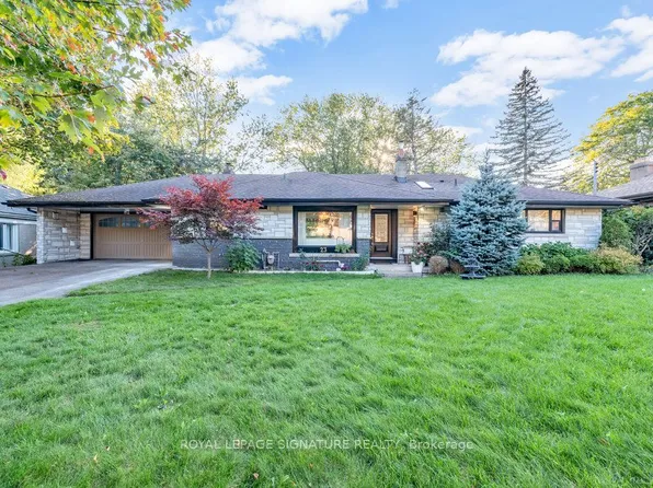 23 Burnview Cres, Toronto, ON M1H 1B4