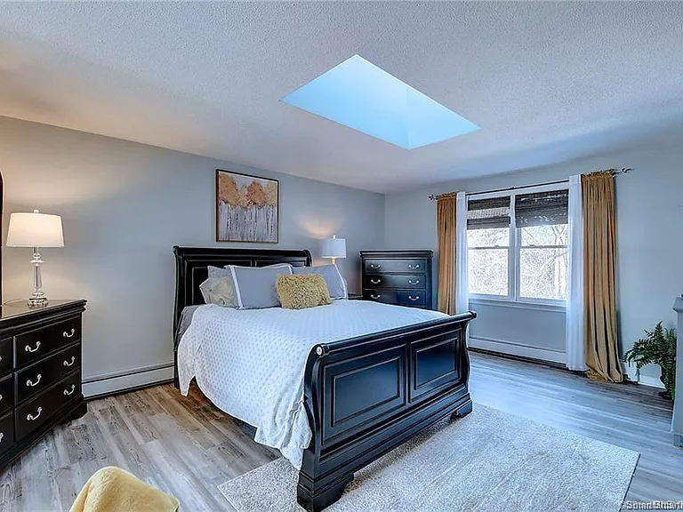 18 Rockwell Ct — Photo 35