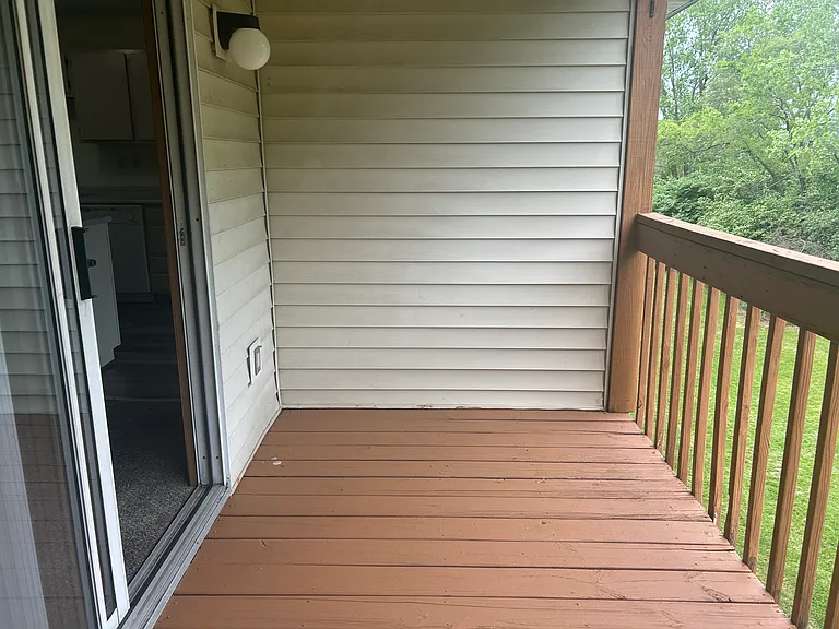 balcony