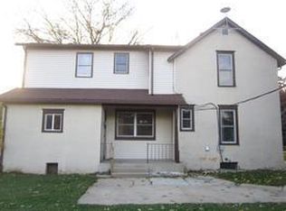 74 Jackson St, Fort Atkinson, WI 53538