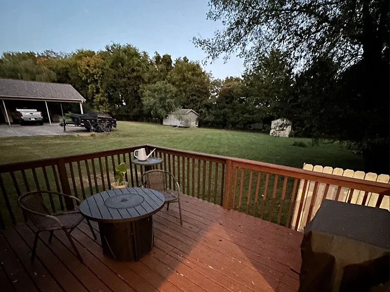 Bayview Dr — Photo 14