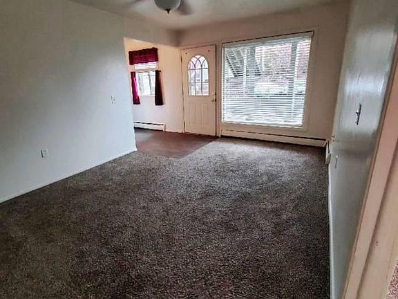 4th image of 921 W Nora Ave #2