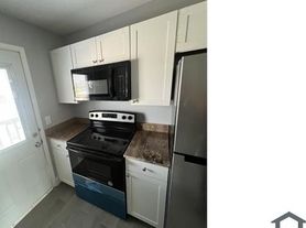 1150 E Sample Rd, Pompano Beach, FL