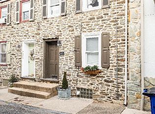 4421 Saint Davids St, Philadelphia, PA 19127