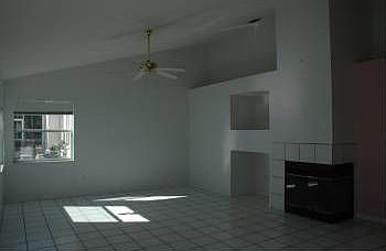4th image of 3027 Pineda Crossing Dr