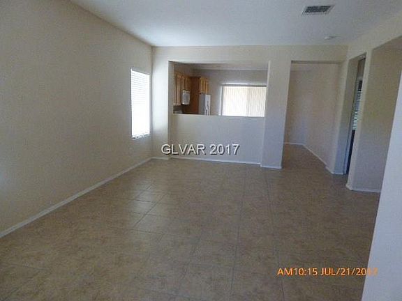 2nd image of 2280 Garden City Ave