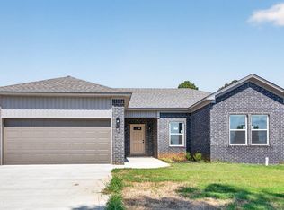 2022 Skylark Dr, Beebe, AR 72012